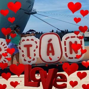 Meet your Posher, Latanya